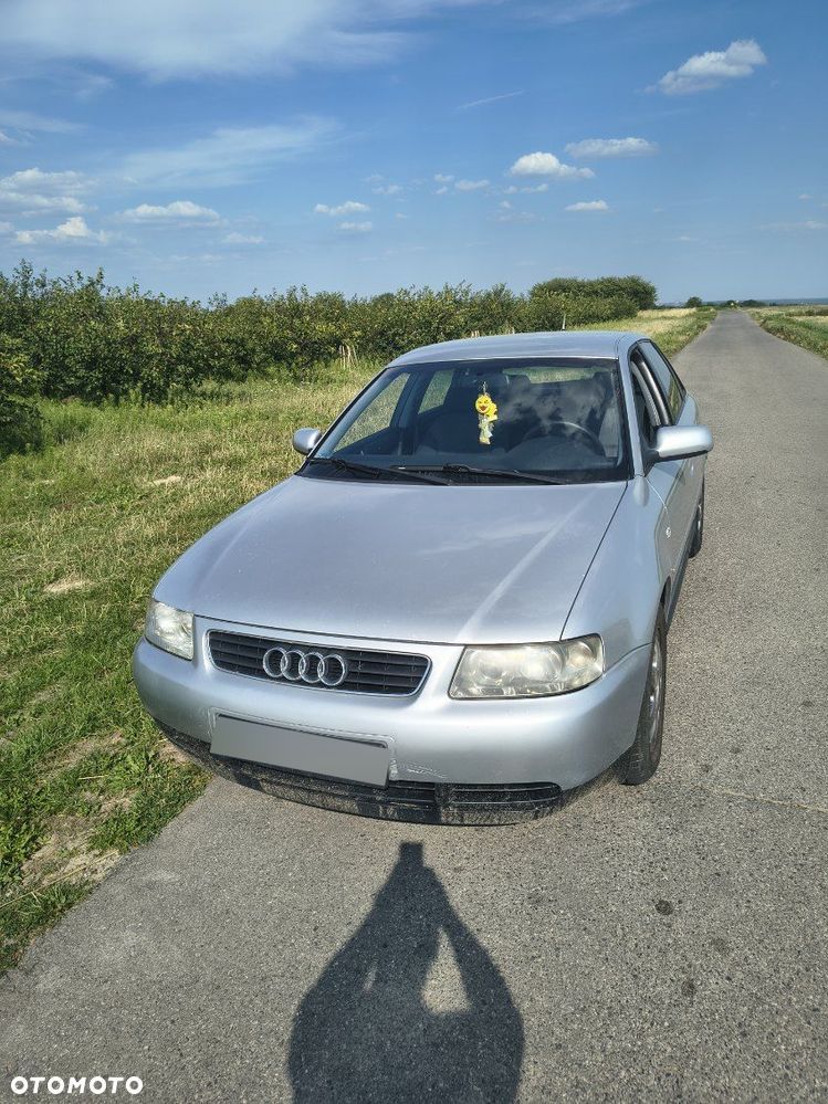 Audi A3 Limousine - 1