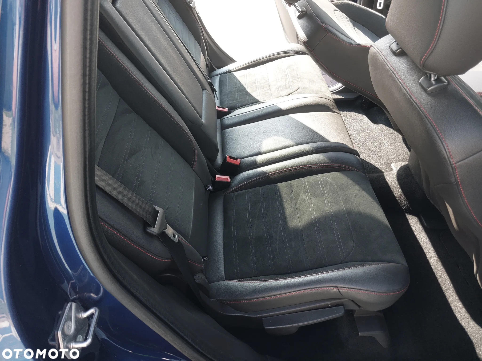 Ford Kuga 1.5 EcoBoost 2x4 ST-Line - 15