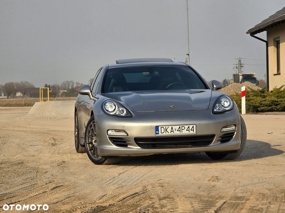 Porsche Panamera 4 PDK Edition - 31