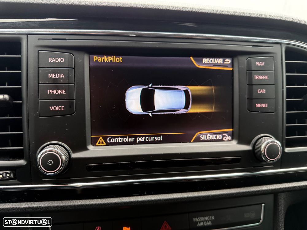 SEAT Leon 1.6 TDI S&S Style - 34