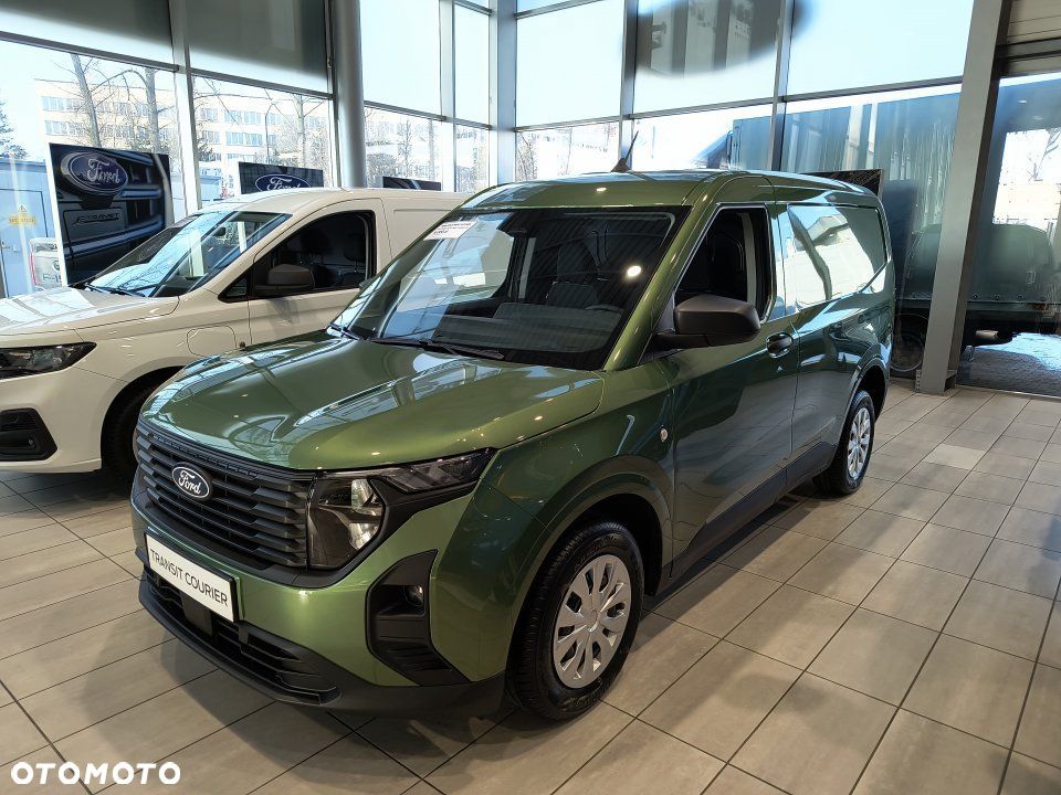 Ford Transit Courier - 1