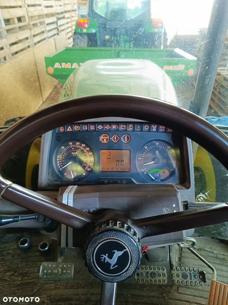 John Deere 6120 - 6