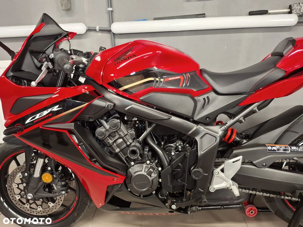 Honda CBR - 6
