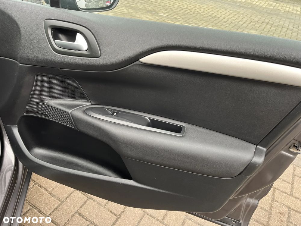 Citroën C4 BlueHDi 100 Business Class - 21