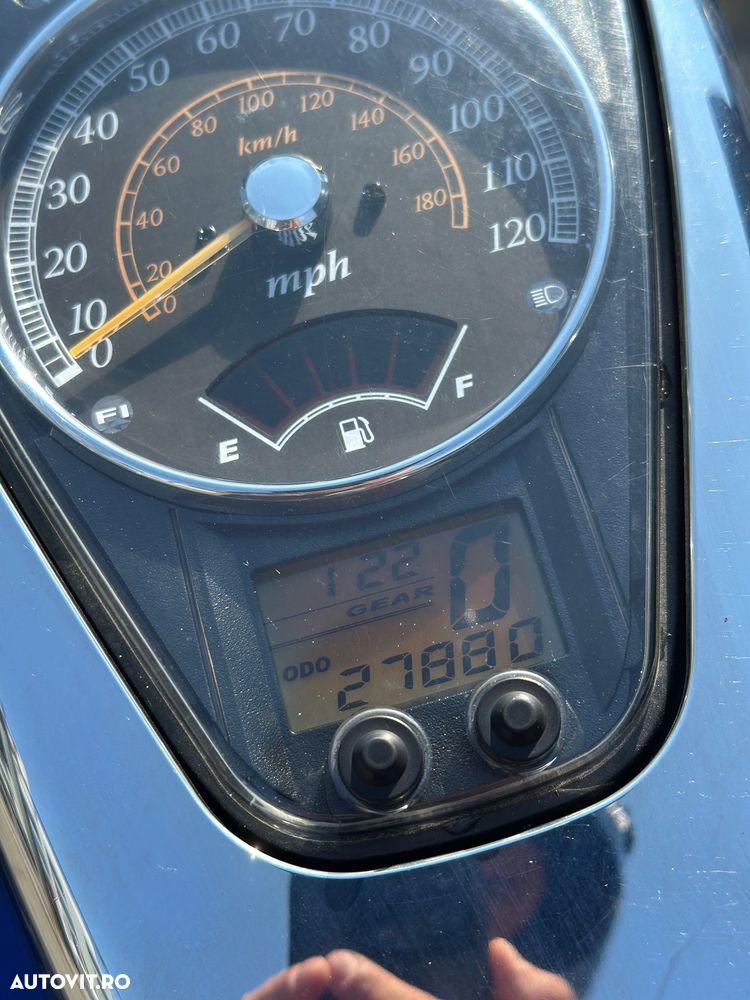 Suzuki VL 800 Intruder Volusia - 9