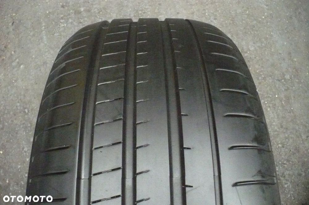 YOKOHAMA Advan Sport V107E 245/50R19 6,3mm 2022