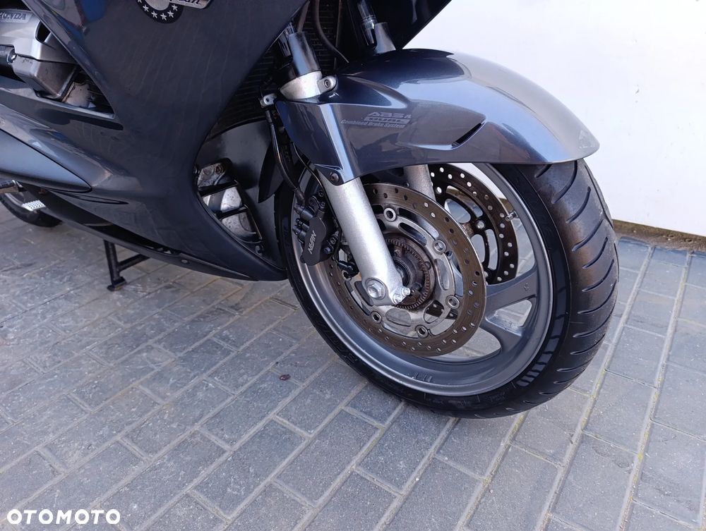 Honda ST - 36