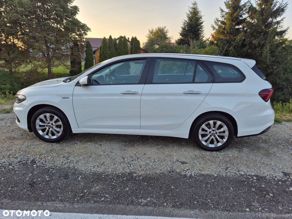 Fiat Tipo 1.4 16v Easy EU6d - 10