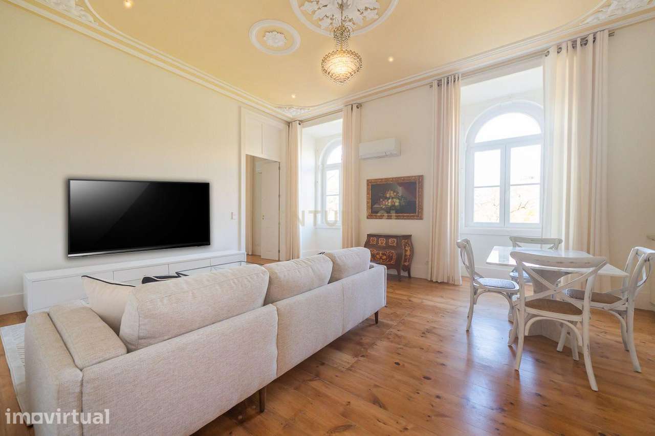 Elegante Apartamento T1 | Totalmente Remodelado e Equipado - Grande imagem: 3/23