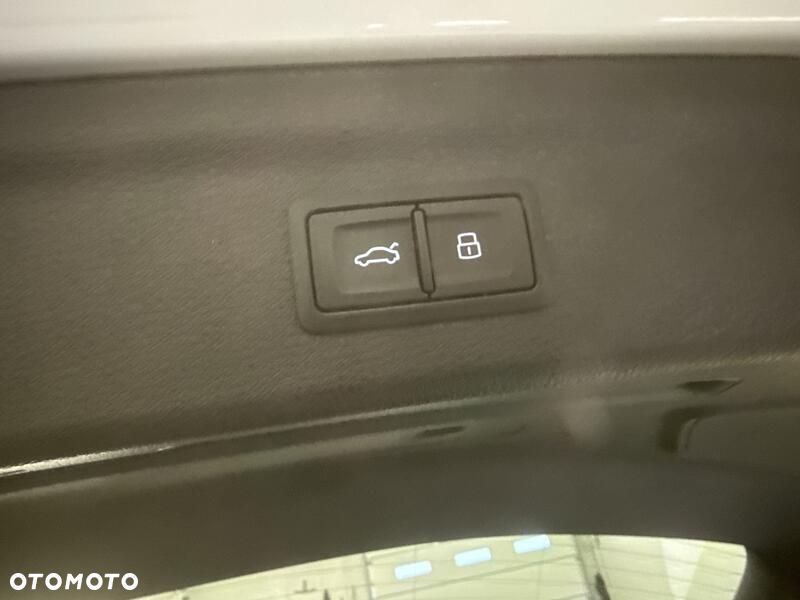 Audi Q3 35 TFSI mHEV S tronic - 23