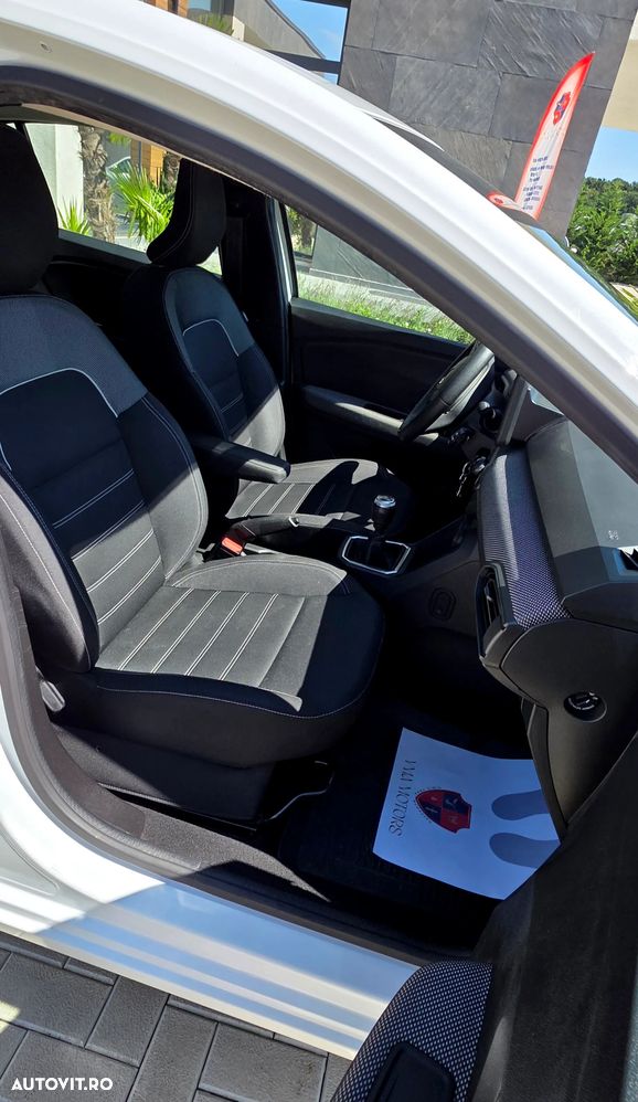 Dacia Logan TCe 90 MT5 Essential - 21