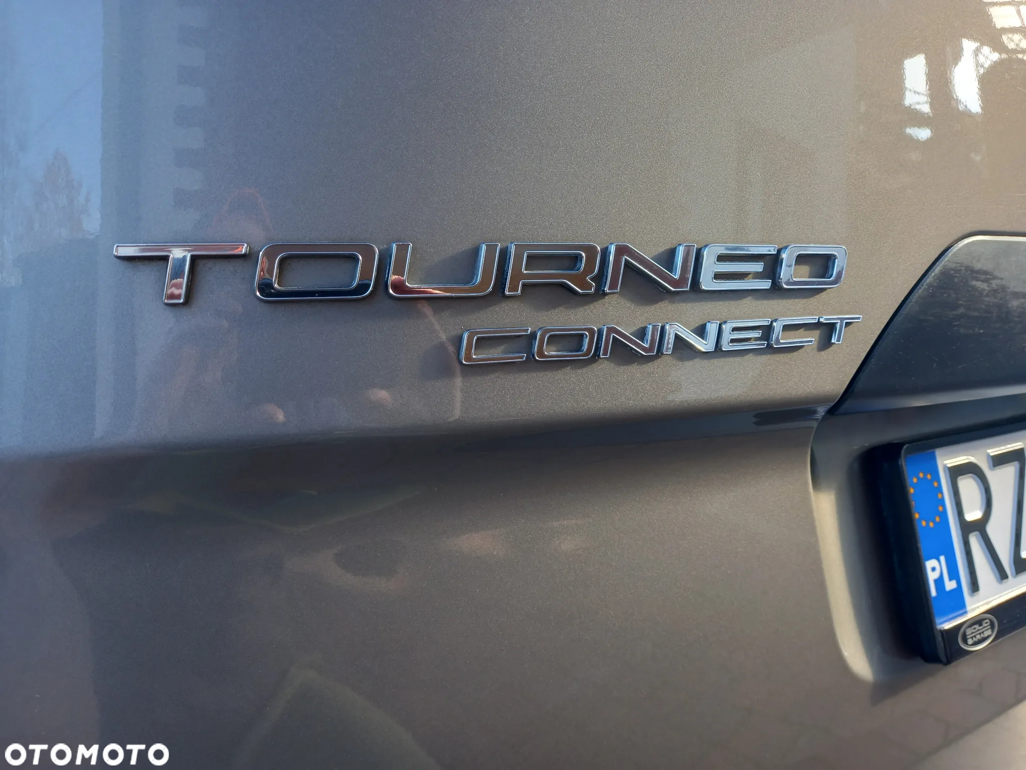 Ford Tourneo Connect Grand - 32