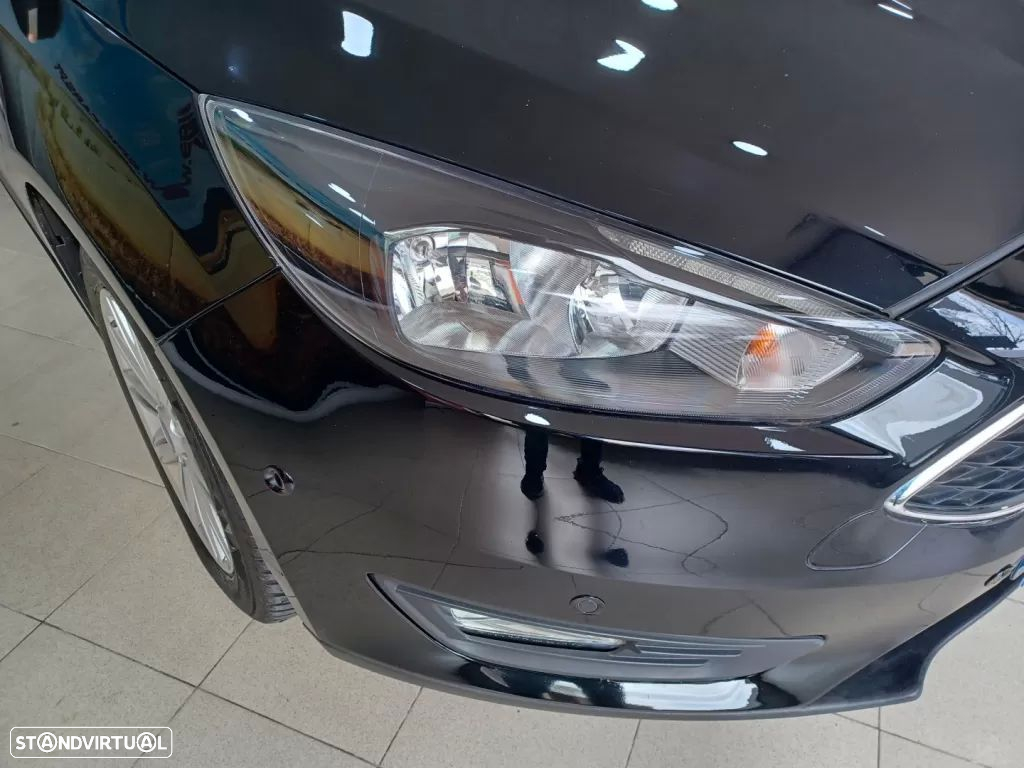 Ford Focus SW 1.0 EcoBoost S&S COOL&CONNECT - 25