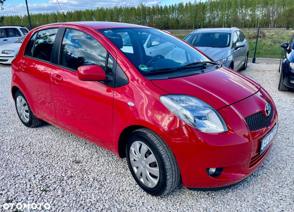Toyota Yaris 1.3 Luna Hit - 25
