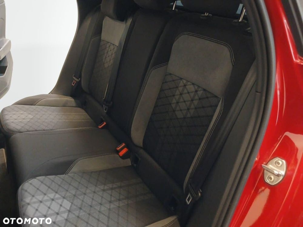 Volkswagen Taigo 1.5 TSI ACT R-Line DSG - 29