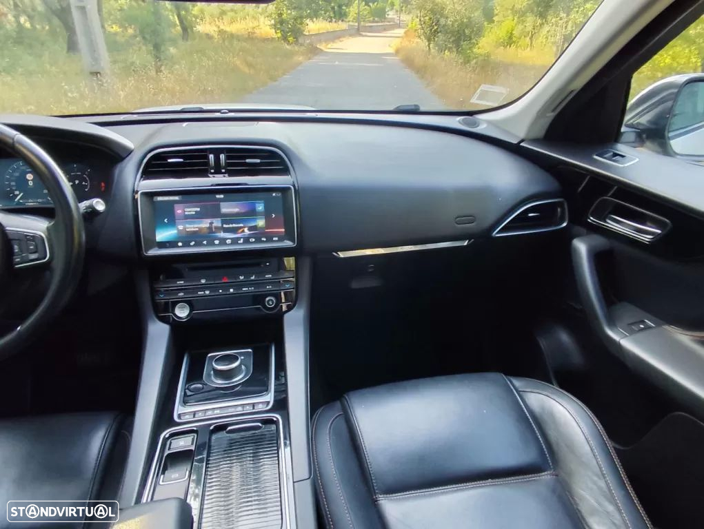 Jaguar F-Pace 2.0 i4D Prestige Aut. - 14