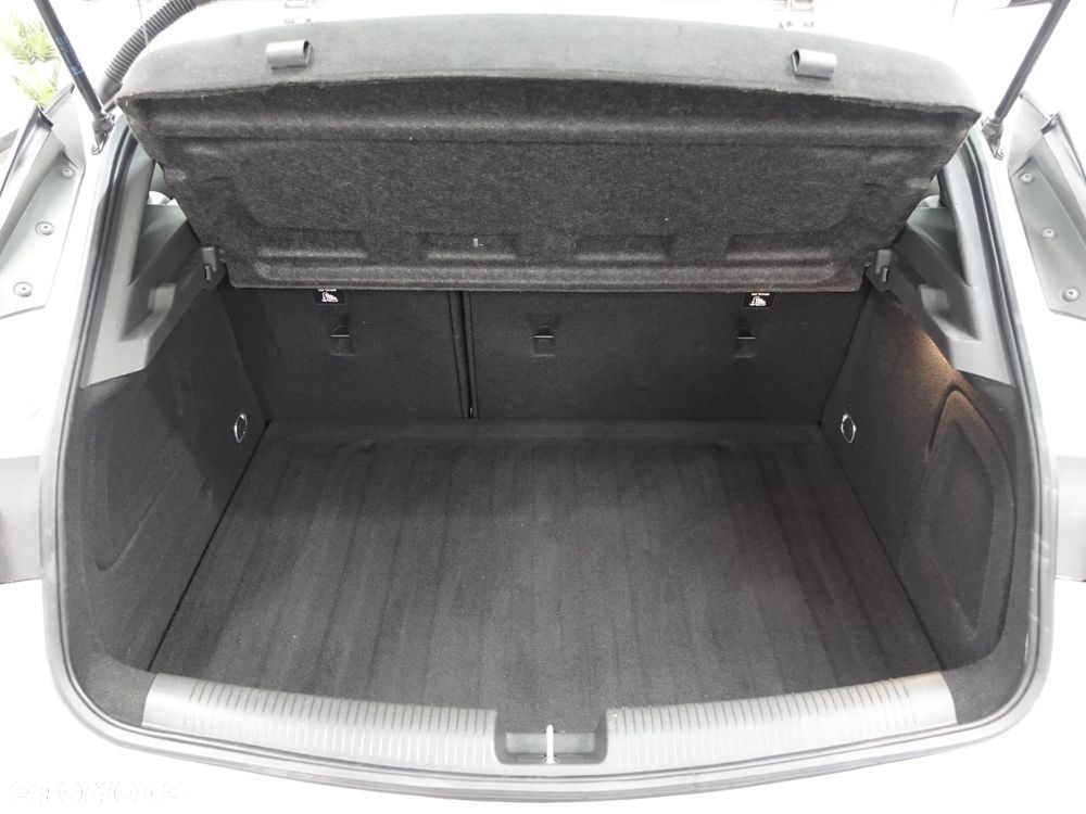 Opel Astra 1.2 Turbo Edition - 22