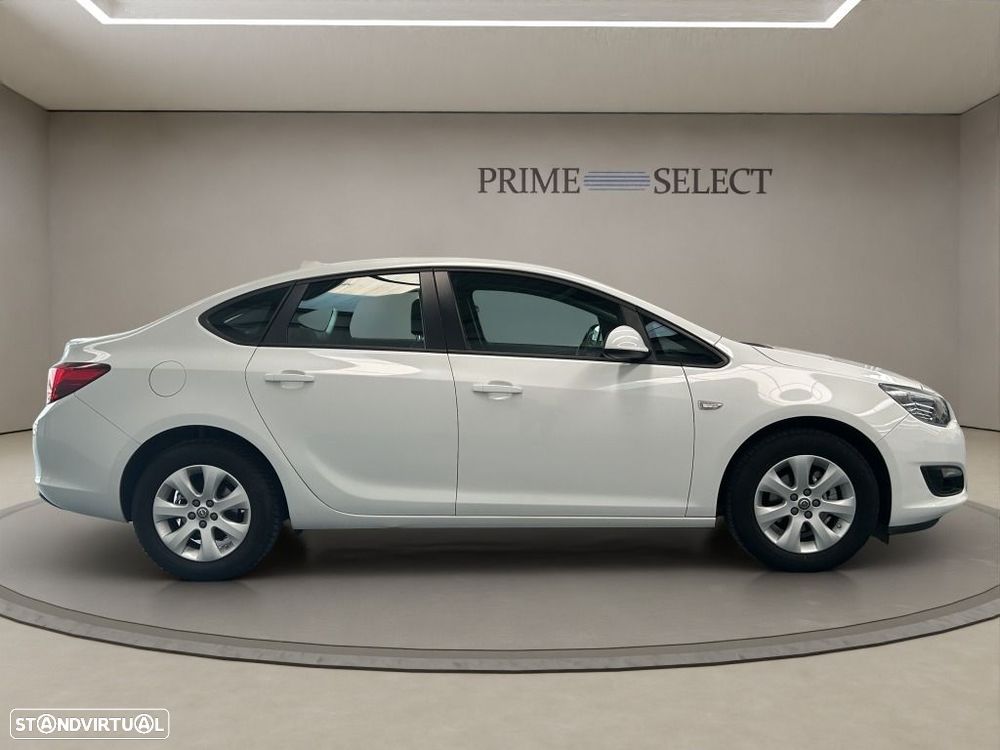 Opel Astra Sports Tourer - 5