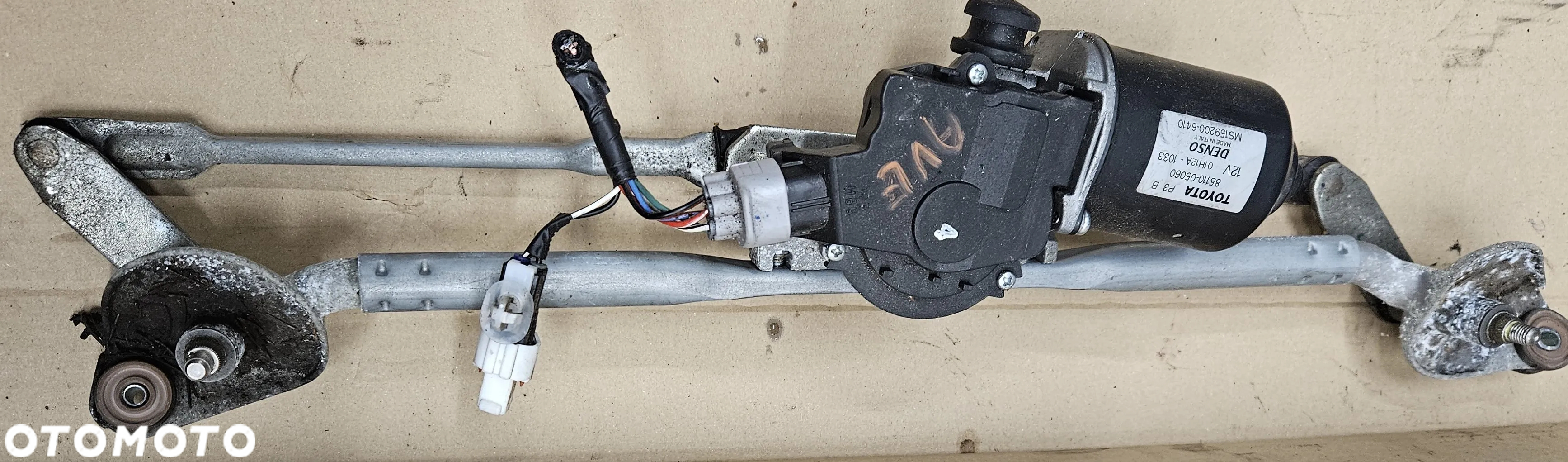 Toyota Avensis T25 mechanizm wycieraczek przod silniczek  85110-05060 - 5