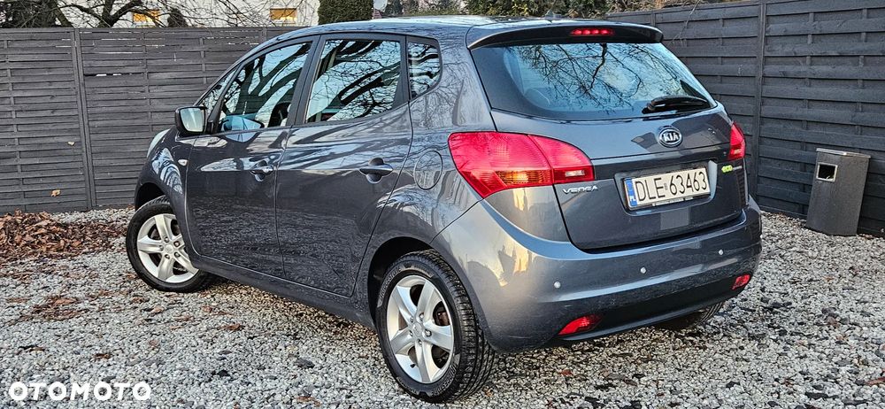 Kia Venga 1.4 CVVT Vision - 27