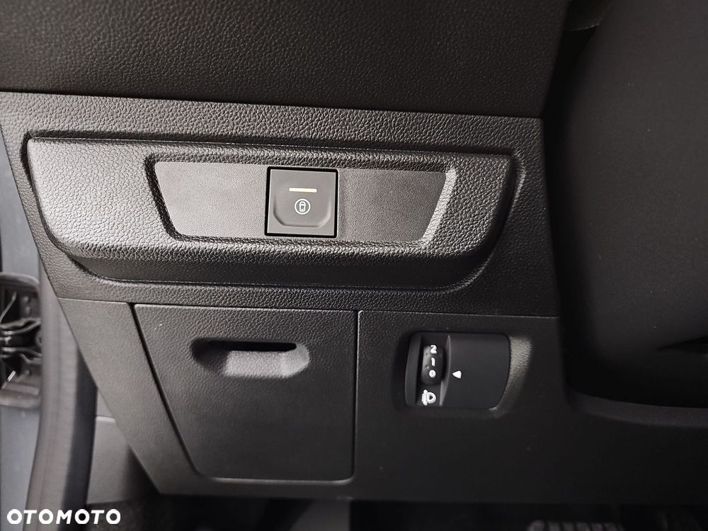 Dacia Jogger 1.6 Full Hybrid 140 Extreme+ MMT 7os - 39