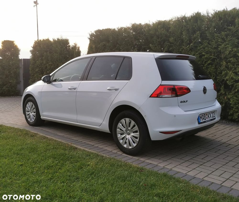 Volkswagen Golf 1.2 TSI BlueMotion Technology Comfortline - 15