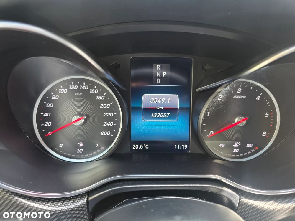 Mercedes-Benz Klasa V 300 d 4-Matic Avantgarde 9G-Tronic (d³ugi) - 15