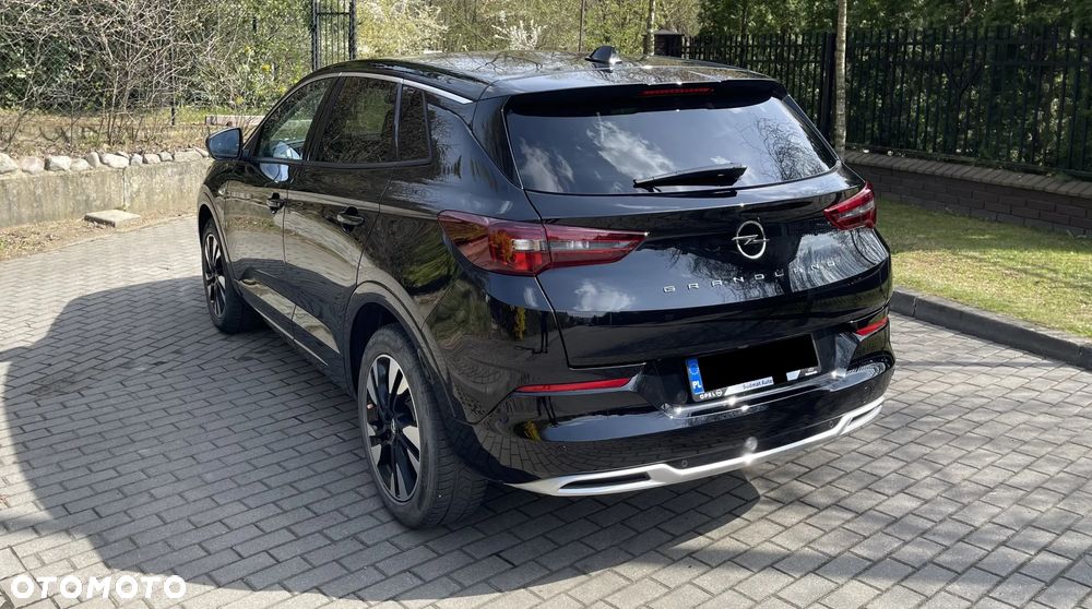 Opel Grandland 1.2 T Business Edition S&S - 11