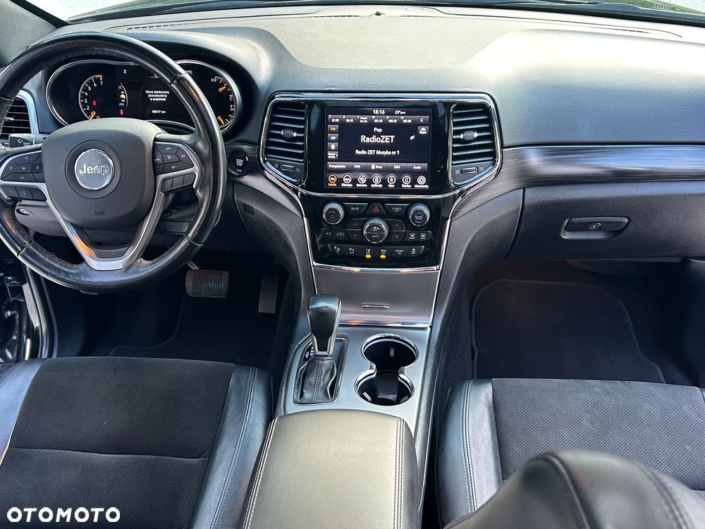 Jeep Grand Cherokee - 14