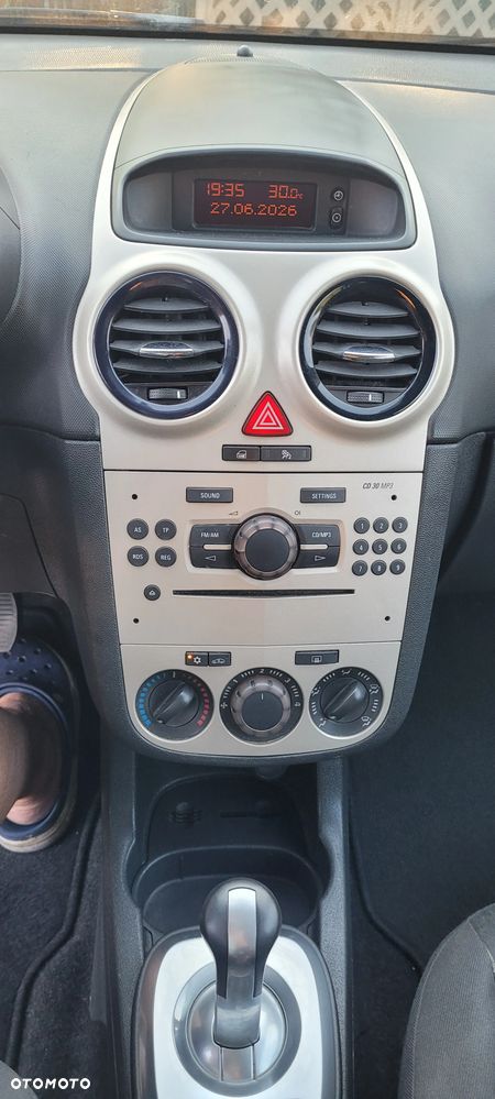 Opel Corsa - 17