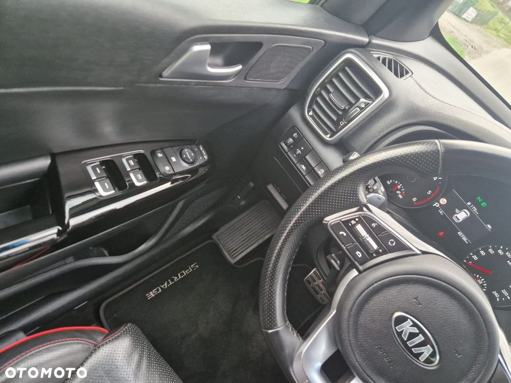 Kia Sportage - 18