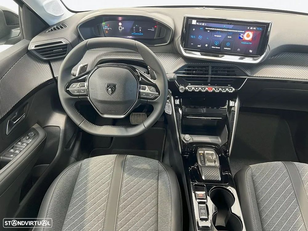 Peugeot 208 1.2 Hybrid Allure e-DCS6 - 12