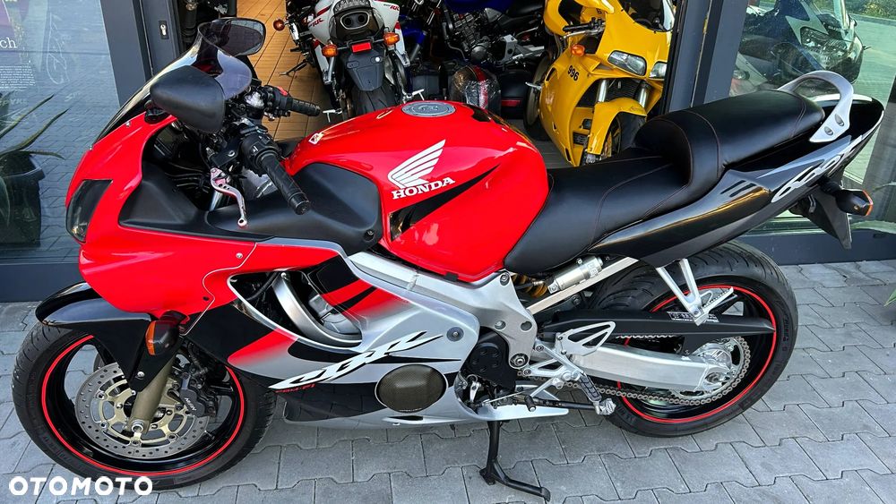 Honda CBR - 18
