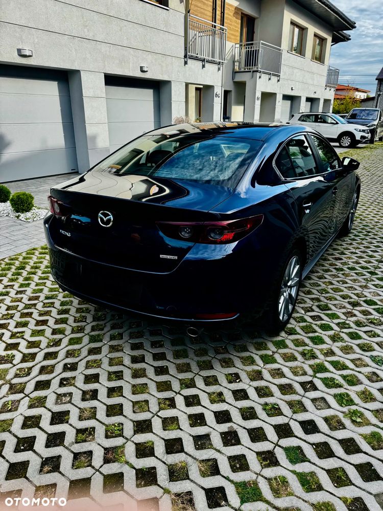 Mazda 3 - 5