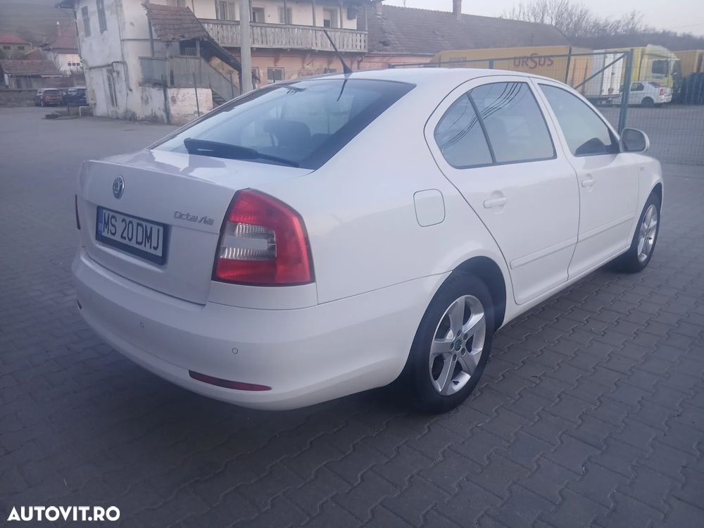 Skoda Octavia 1.2 TSI FAMILY - 7