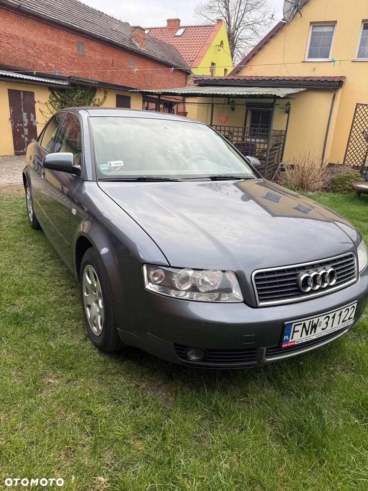 Audi A4 Avant - 2