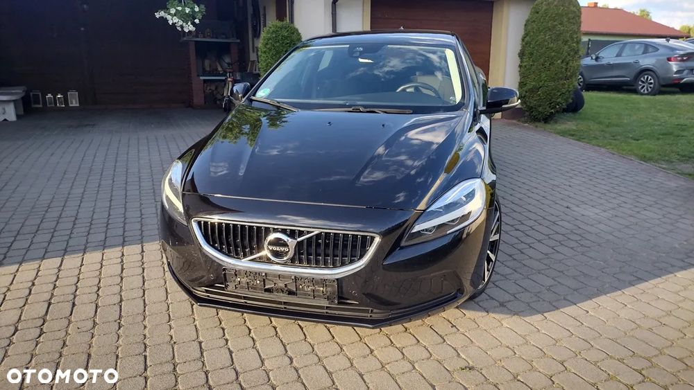 Volvo V40 - 2