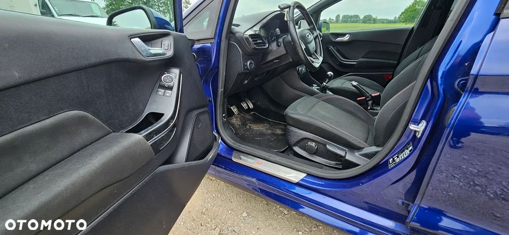 Ford Fiesta 1.0 EcoBoost STart-Stop ST-LINE - 10