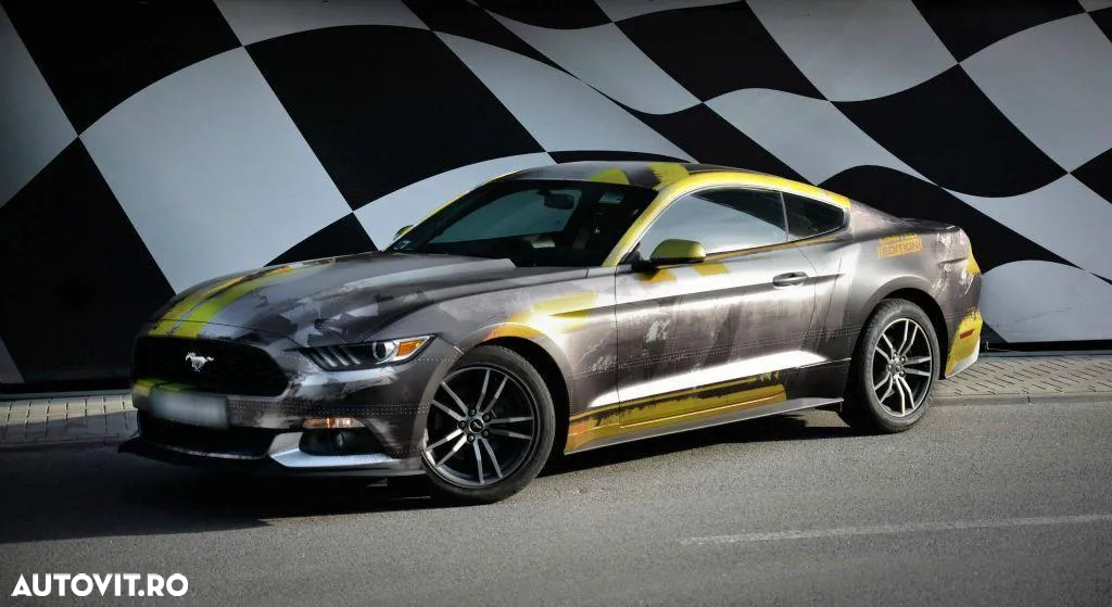 Ford Mustang 2.3 EcoBoost Aut. - 6