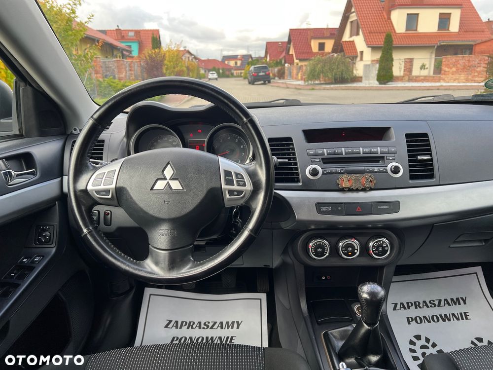 Mitsubishi Lancer 1.8 Intense - 20
