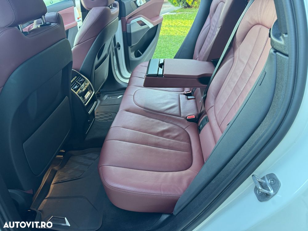 BMW X6 xDrive40i - 6