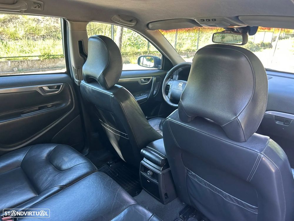 Volvo V70 2.0 T Nivel 3 - 16