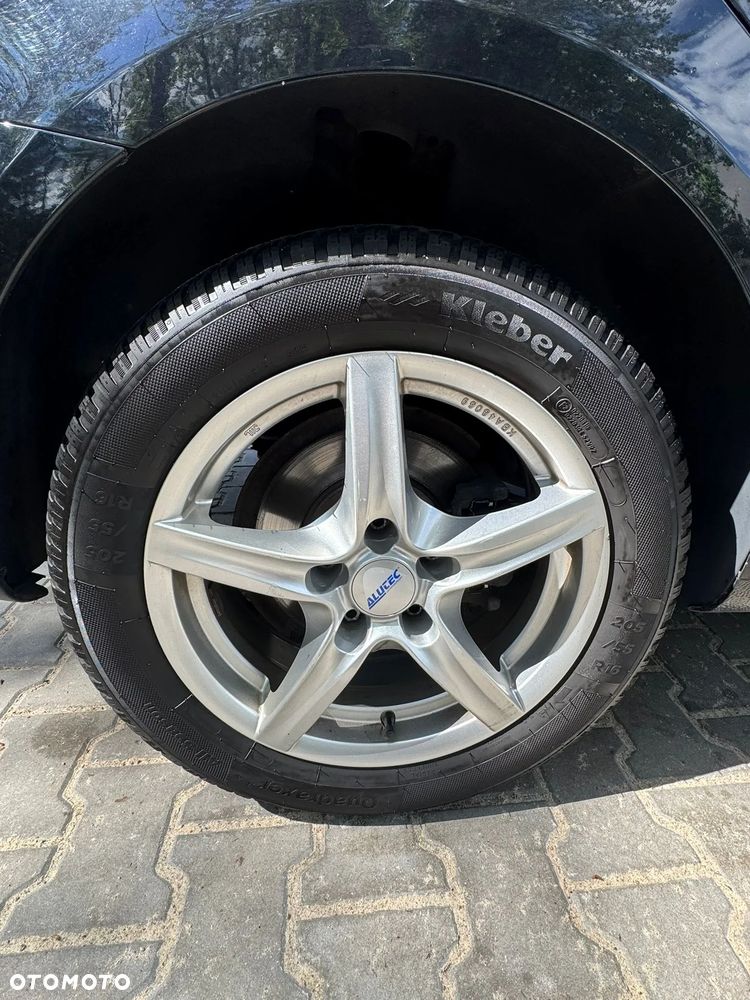 Volkswagen Touran 2.0 TDI Highline DSG - 8
