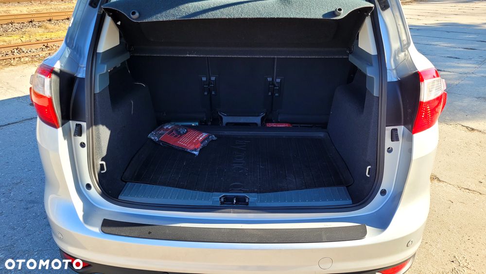 Ford C-MAX - 10