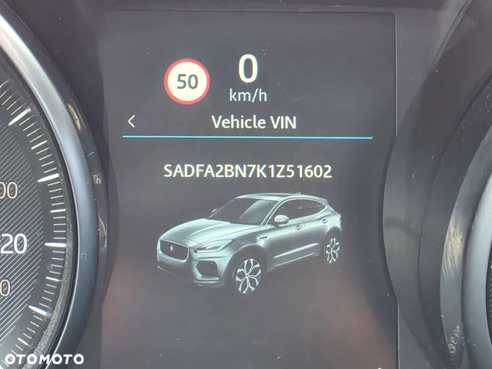 Jaguar E-Pace - 14
