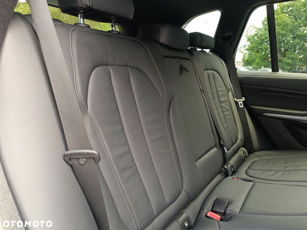 BMW X5 - 25