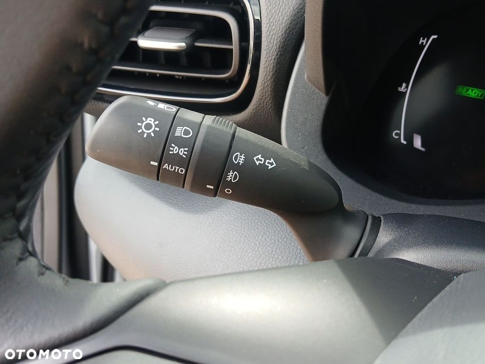 Toyota Yaris Cross Hybrid 1.5 Comfort - 27