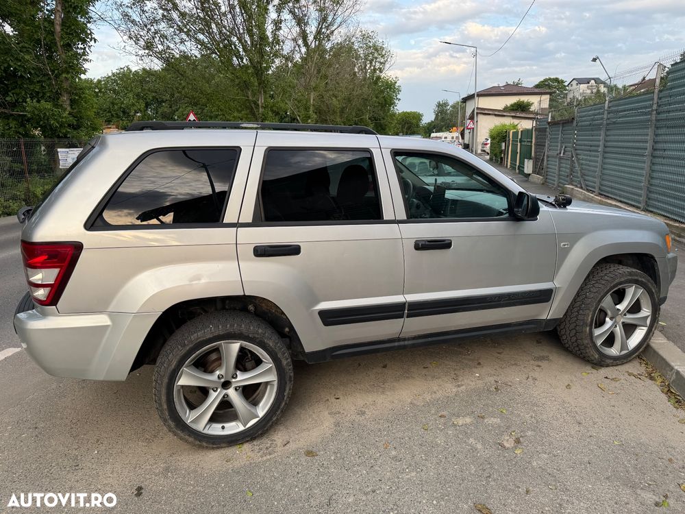 Jeep Grand Cherokee - 2