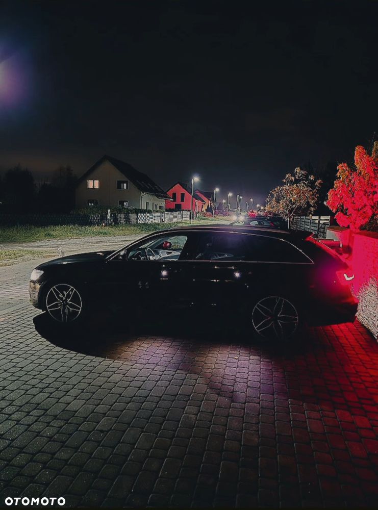 Audi A6 Avant 2.0 TDI Ultra DPF S tronic - 16