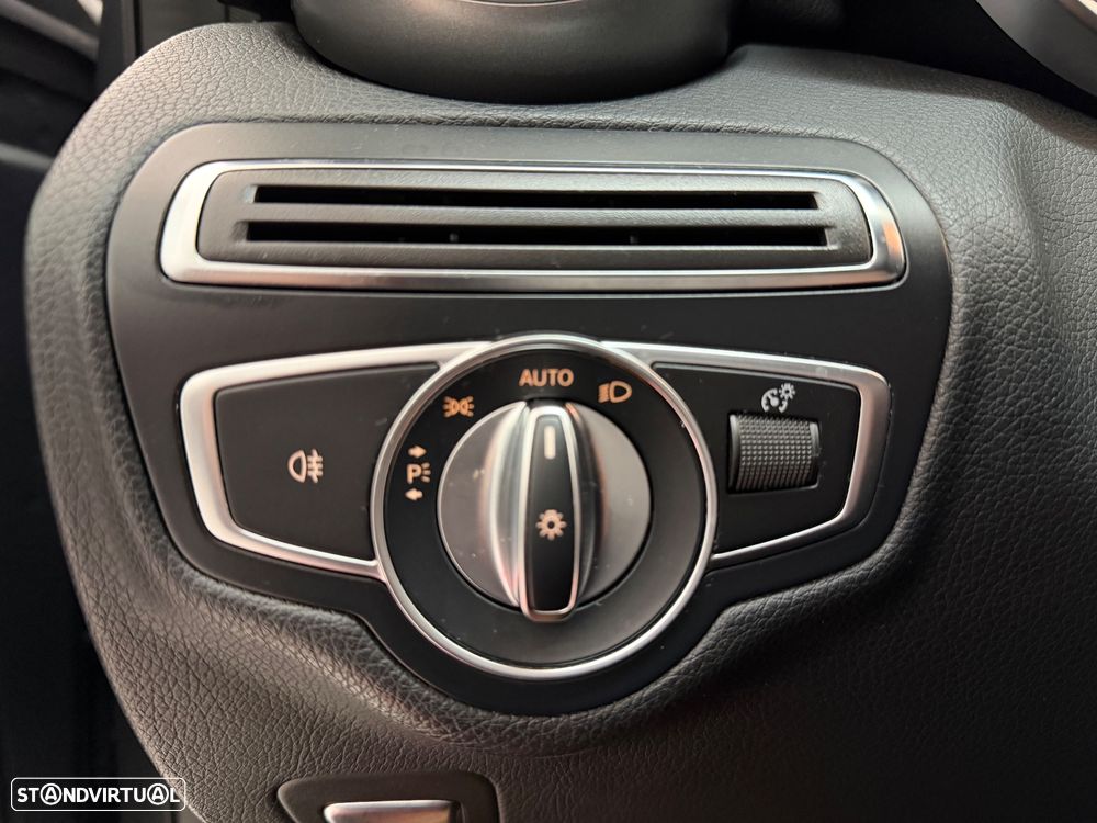 Mercedes-Benz C 220 d Station 9G-TRONIC AMG Line - 23